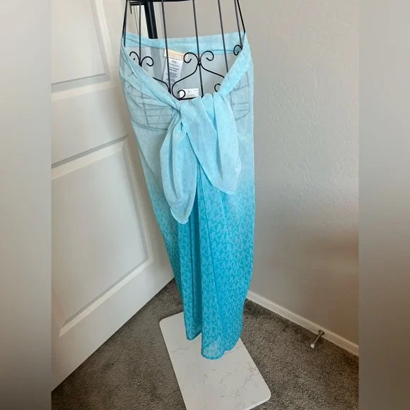 MICHAEL KORS MK Signature Ombre Logo Pareo Turquoise Beach Cover-Up - Picture 4 of 15